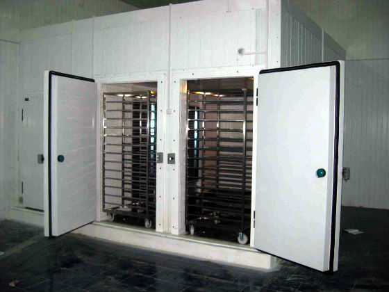 Ремонт промышленных холодильников в Троицке с выездом | Вызов мастера по холодильникам на дом